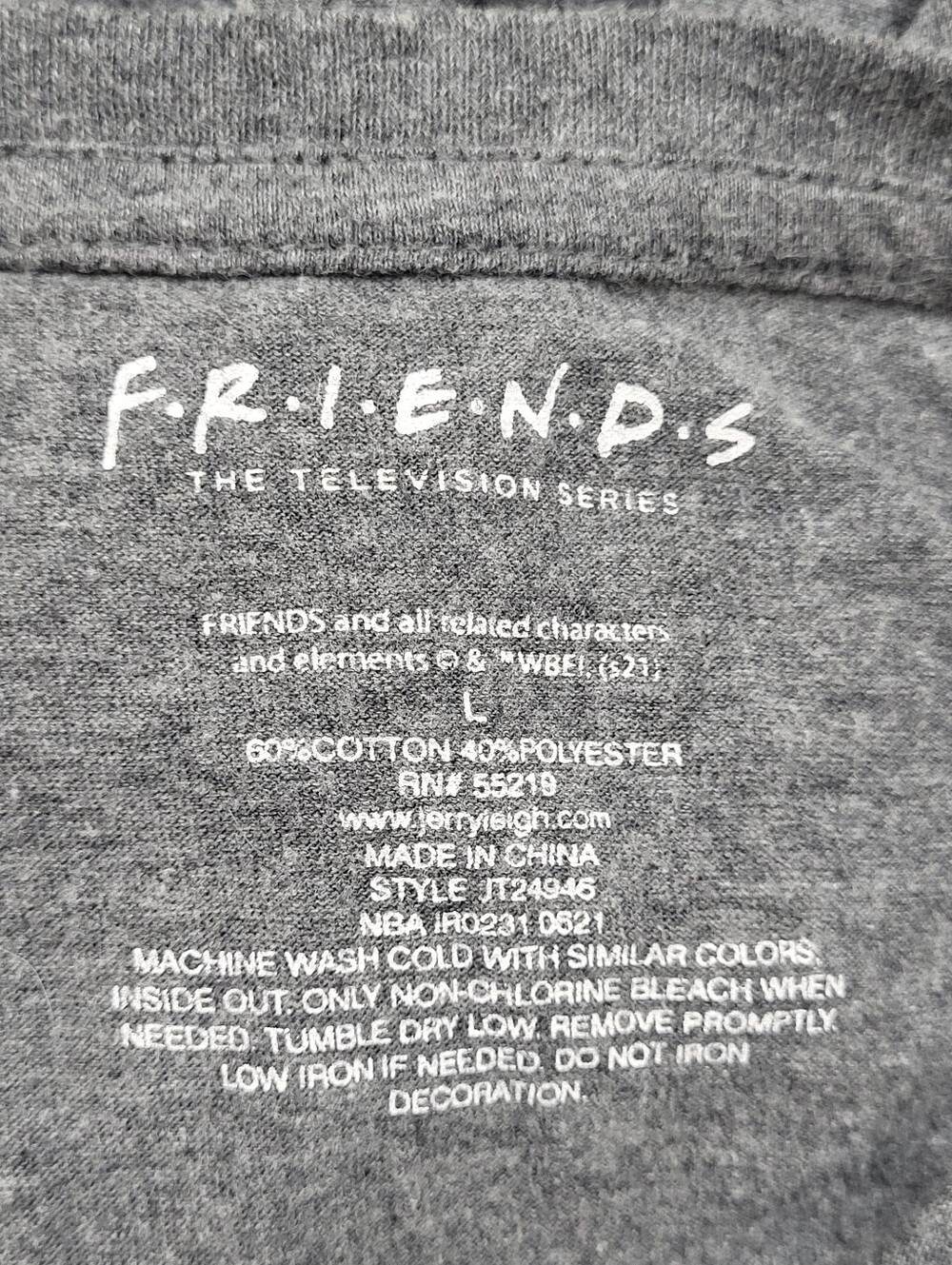 Friends TV Series Women's Graphic Logo Gray T-Shirt Size Large Casual Retro - Picture 8 of 8